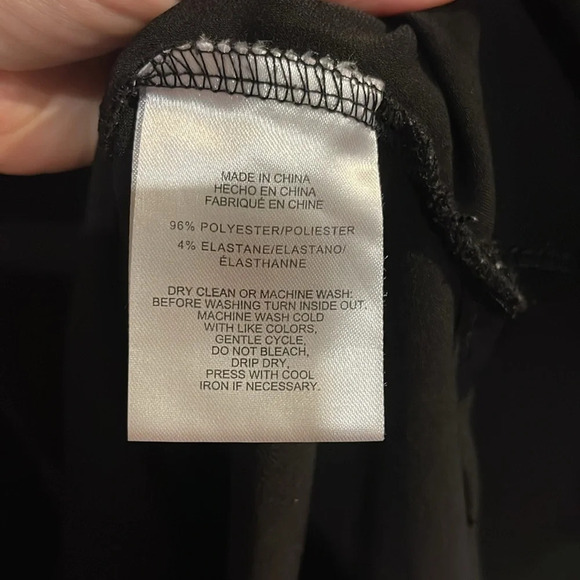 Jones New York Women’s 3/4 Sleeve Black Blouse - Size Large - Picture 5 of 7